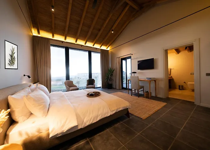 Manici Ciftlik 酒店 *