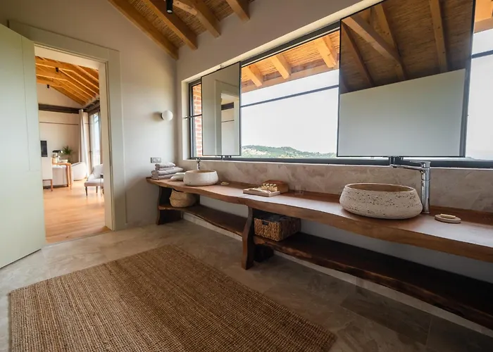 Manici Ciftlik Ayvacik (Canakkale)