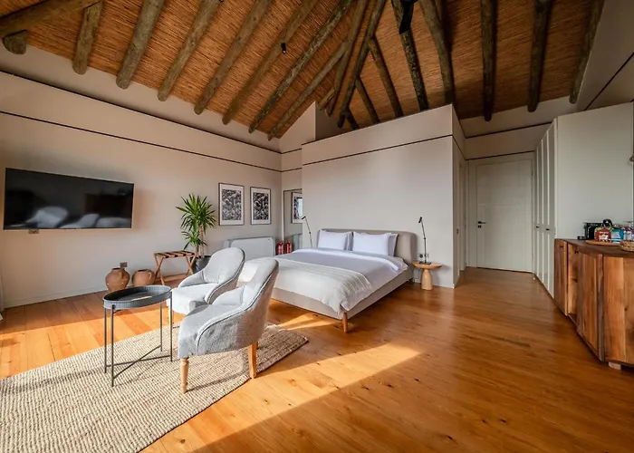 Manici Ciftlik 酒店 *